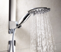 shower head  magnetic attachment